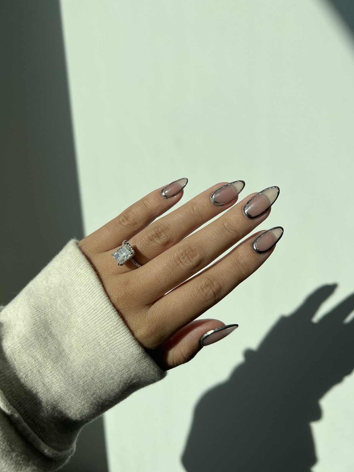 The Chrome French Manicure Taking Over Right Now